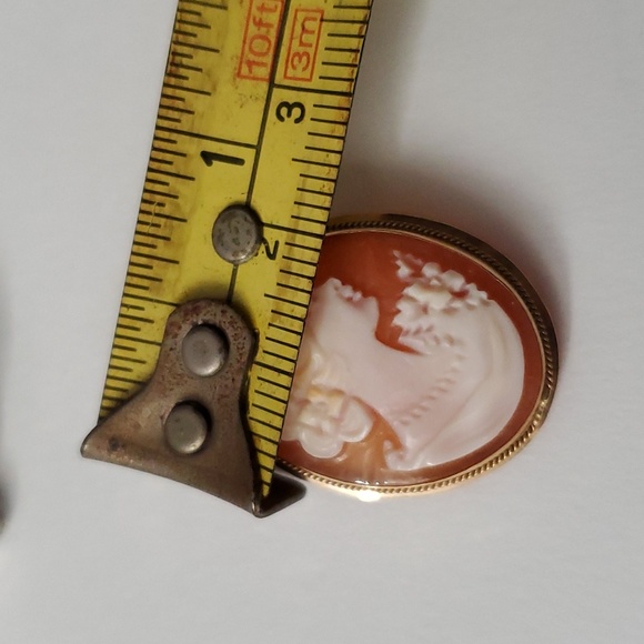14K Gold Cameo Pendant Convertible Brooch - Picture 4 of 4
